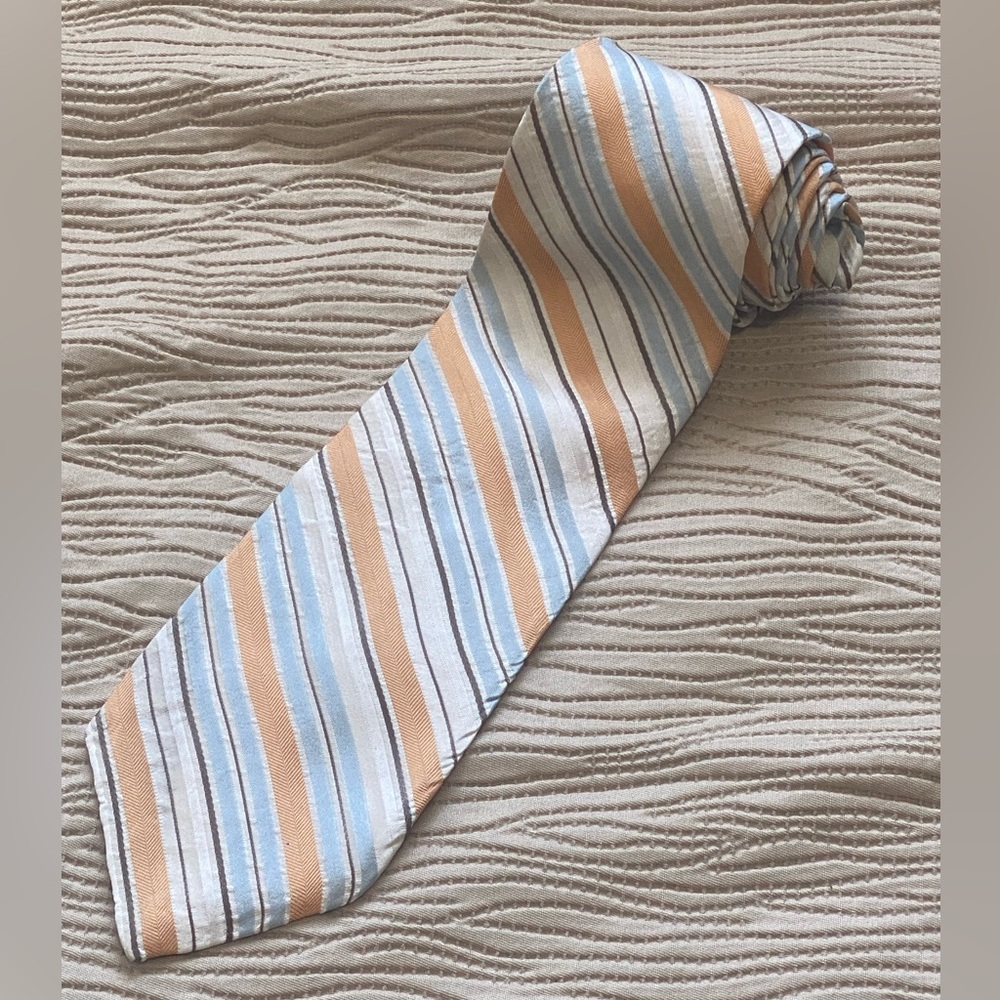 DKNY Men’s Stripe Tie